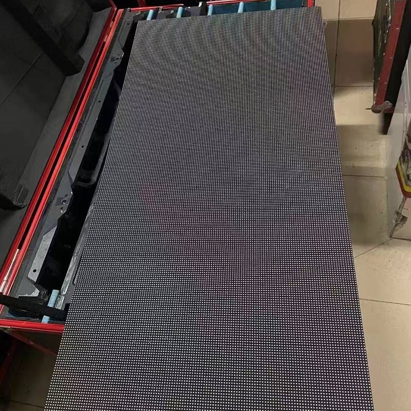 200 Square Outdoor 3.91 Waterproof Screen
