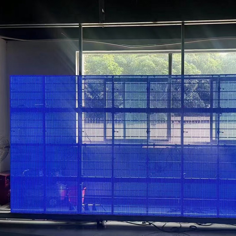 600 Square Outdoor 3.91 Transparent Screen